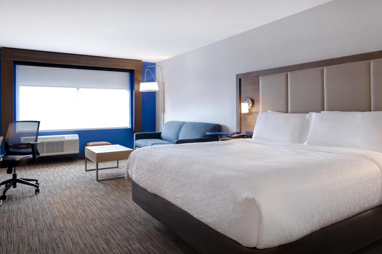 Holiday Inn Express & Suites - Brighton By Ihg Экстерьер фото