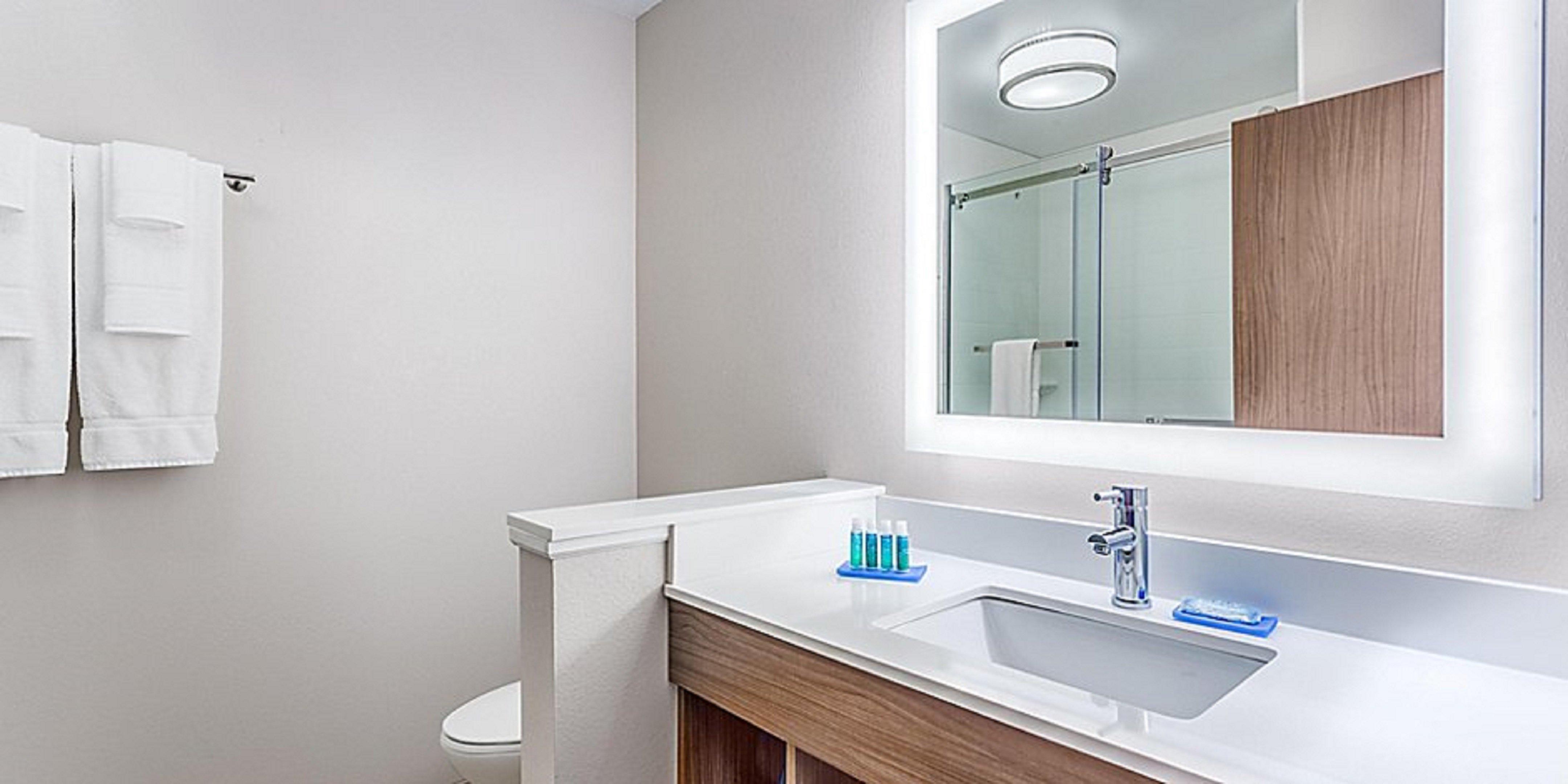 Holiday Inn Express & Suites - Brighton By Ihg Экстерьер фото